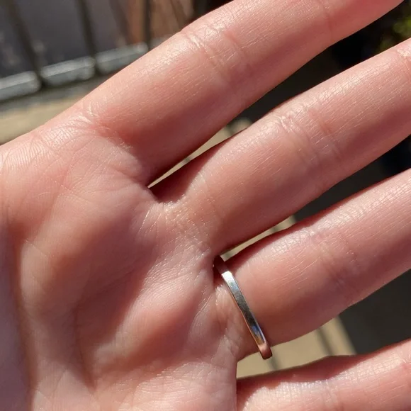 ☀️ Cubic Zirconia Teardrop Engagement Wedding Ring - Size 8 - Picture 8 of 8